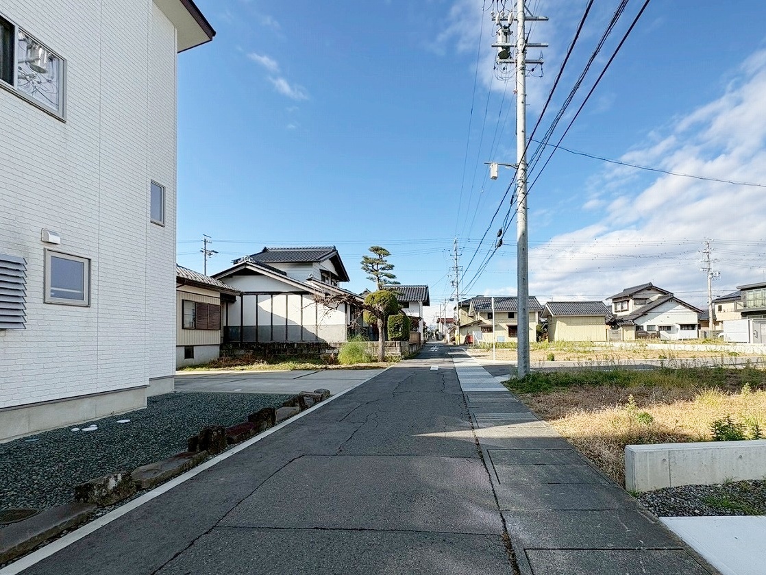 長野市大字大豆島　新築戸建