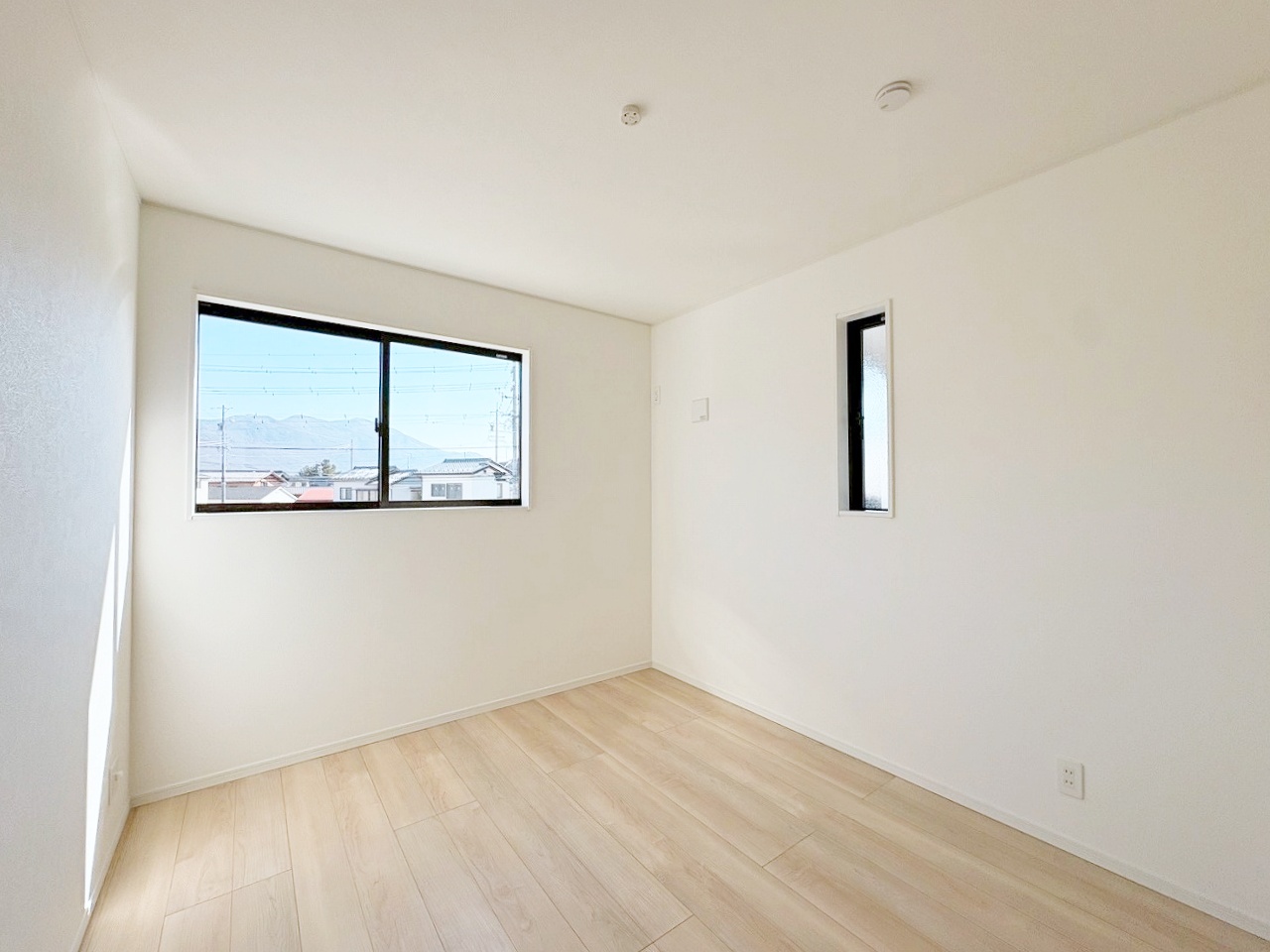 千曲市大字中 新築戸建