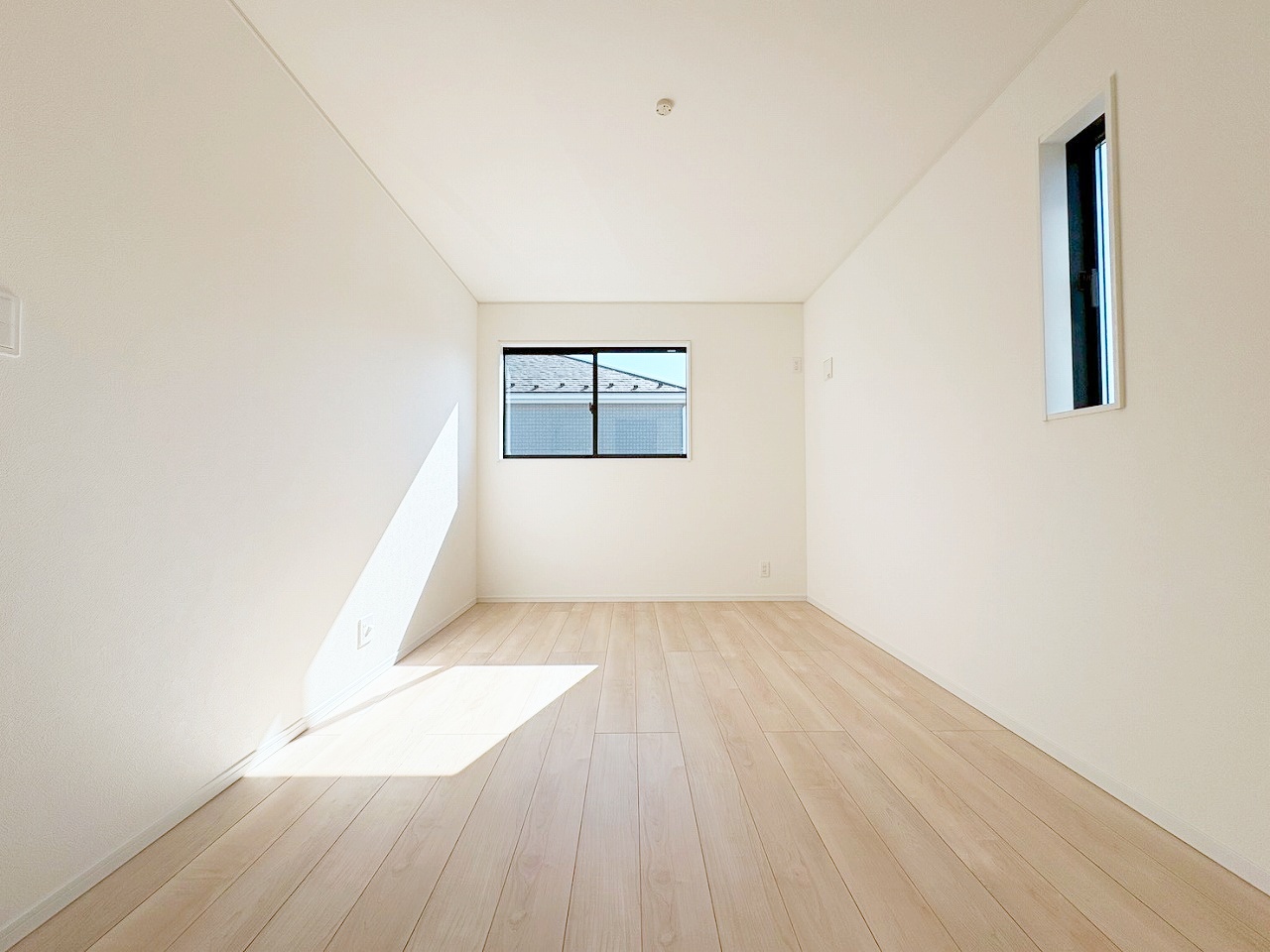 千曲市大字中 　新築戸建