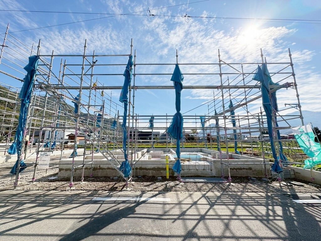 千曲市大字磯部　新築戸建