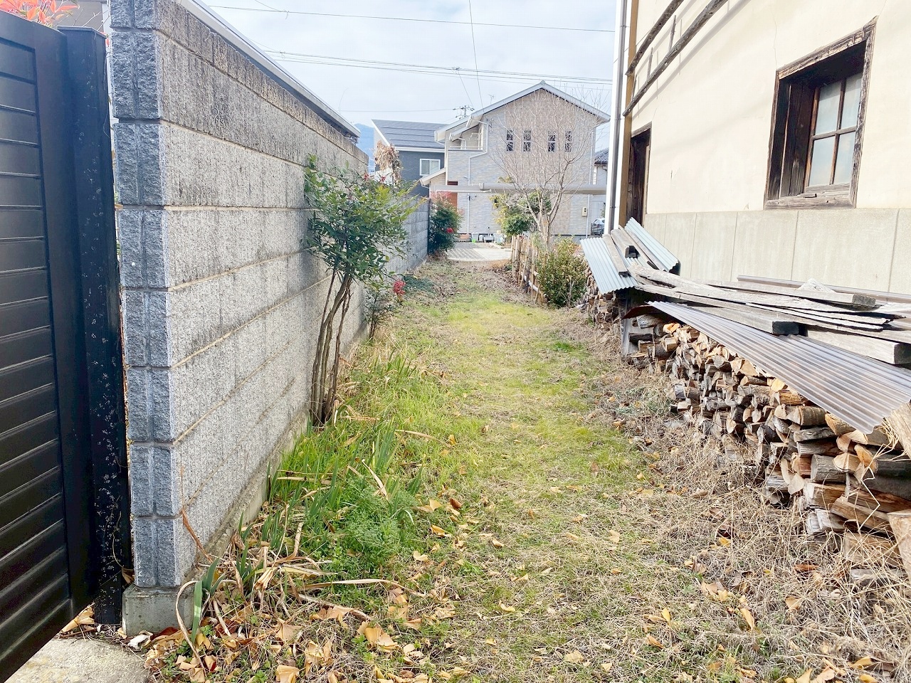 千曲市大字内川　土地