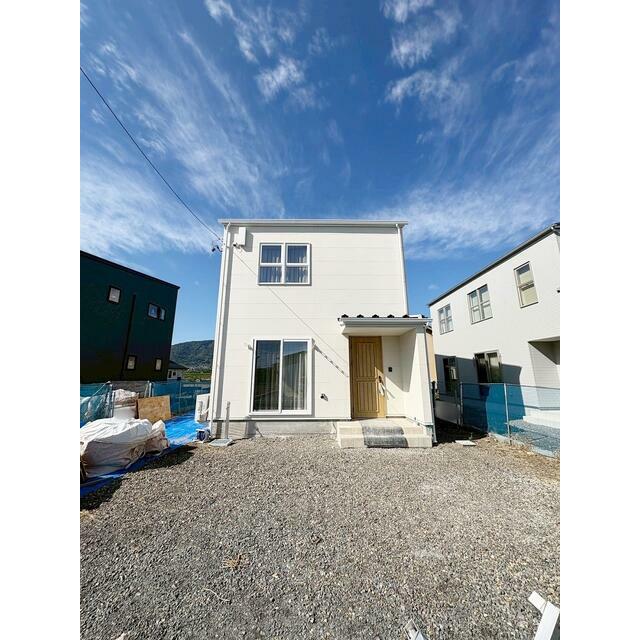 千曲市大字新田　新築戸建