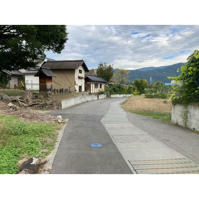 千曲市大字羽尾　土地
