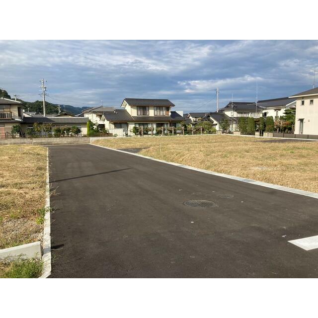 千曲市大字稲荷山　土地