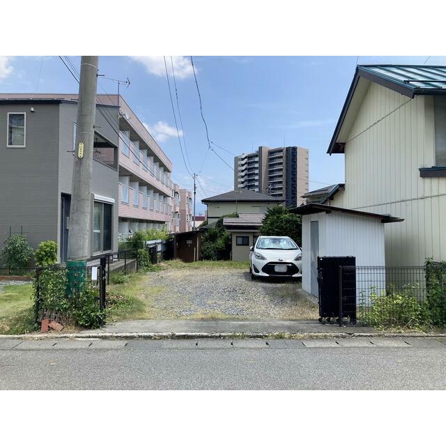 長野市大字長野岩石町　土地
