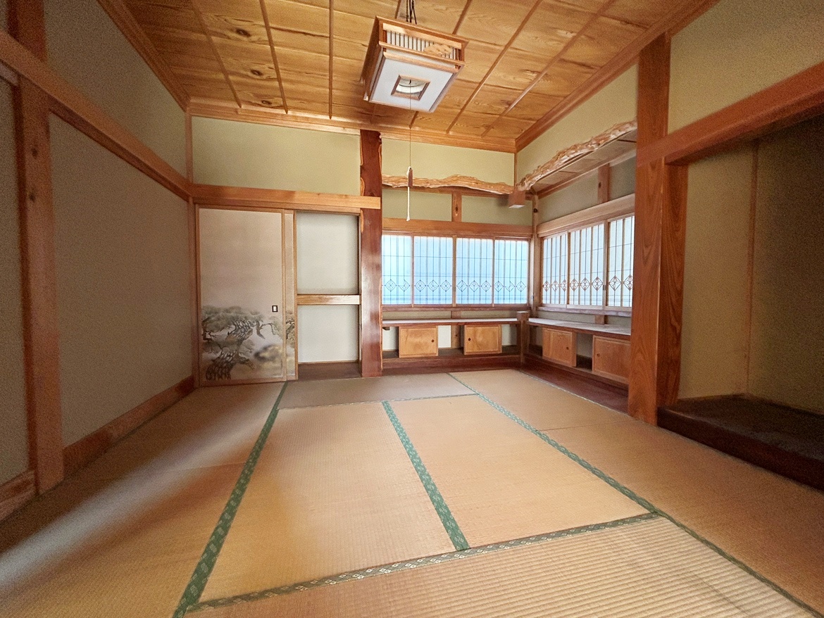 中野市大字三ツ和　中古戸建