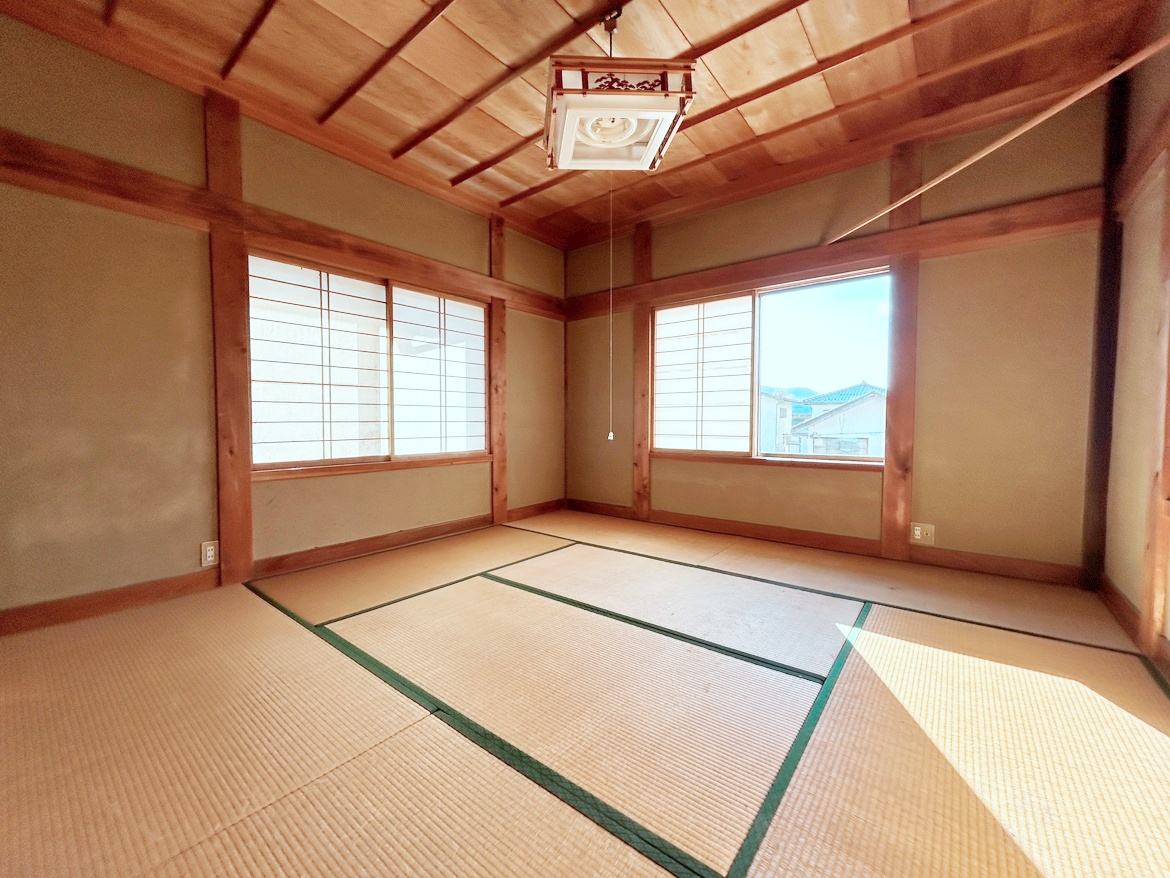 中野市大字三ツ和　中古戸建