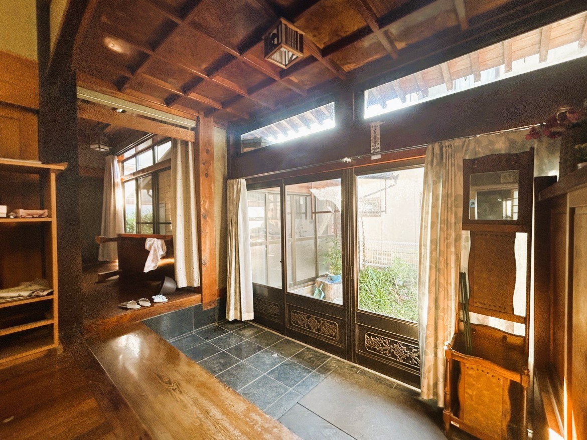 中野市大字三ツ和　中古戸建