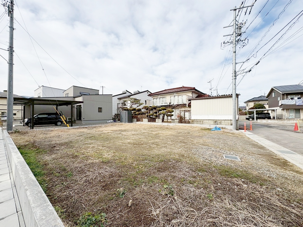 千曲市大字内川　土地