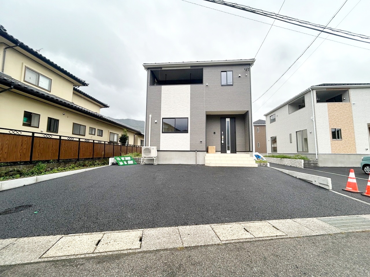 長野市松代町東条　新築戸建