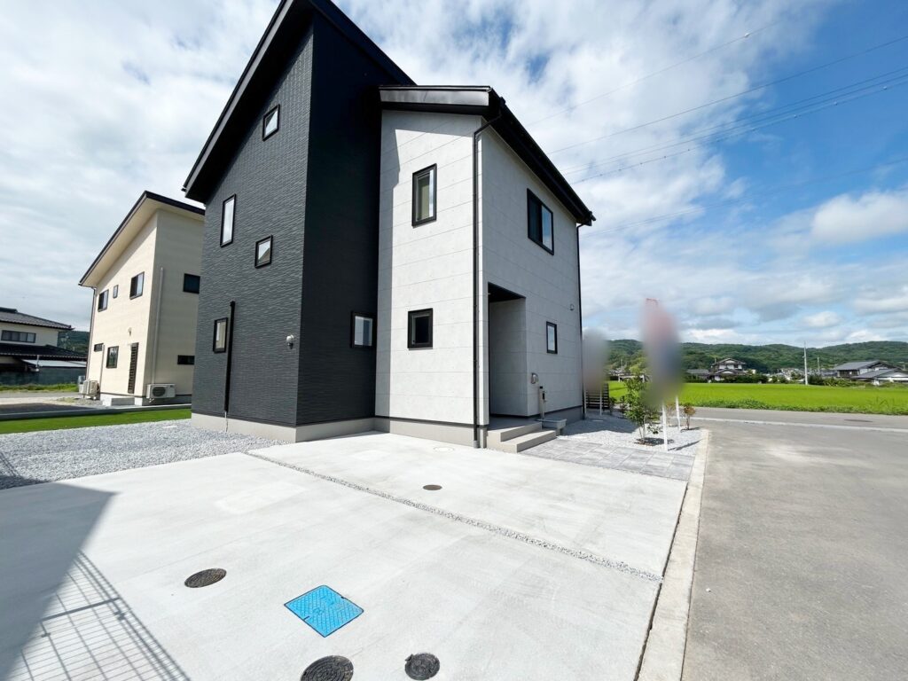 佐久市三塚　新築戸建
