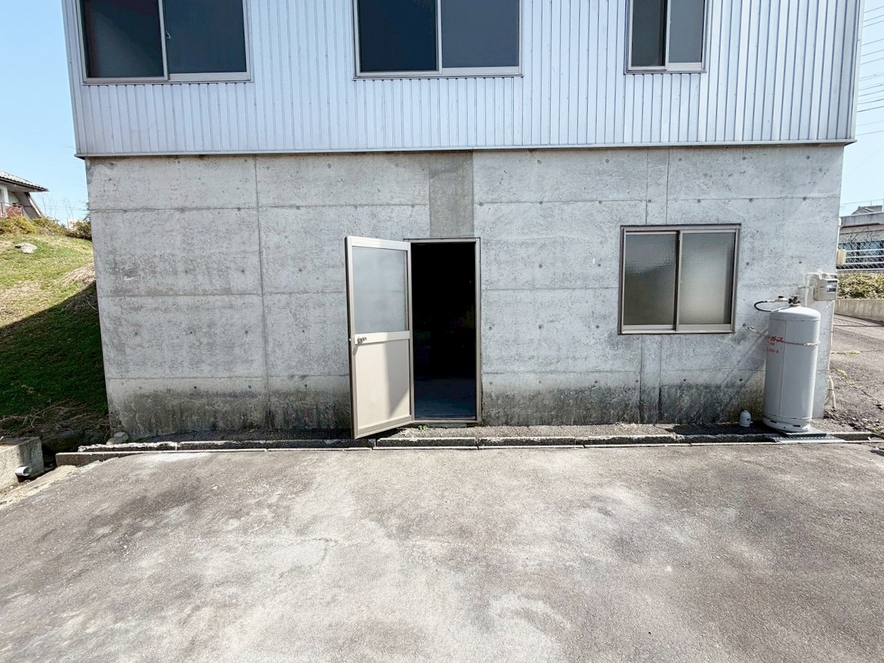 中野市大字草間 中古作業所