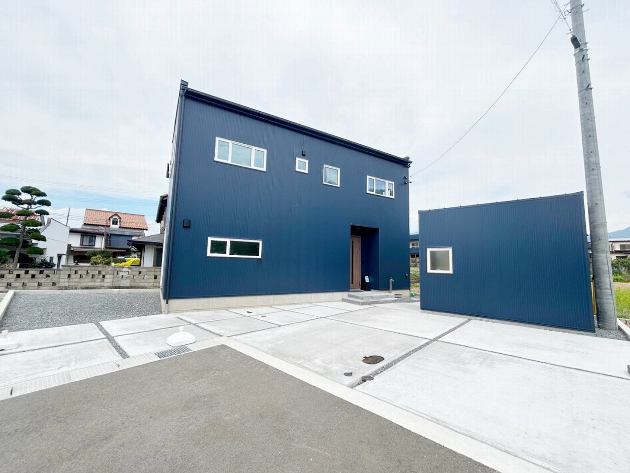 中野市大字中野栗和田 新築戸建
