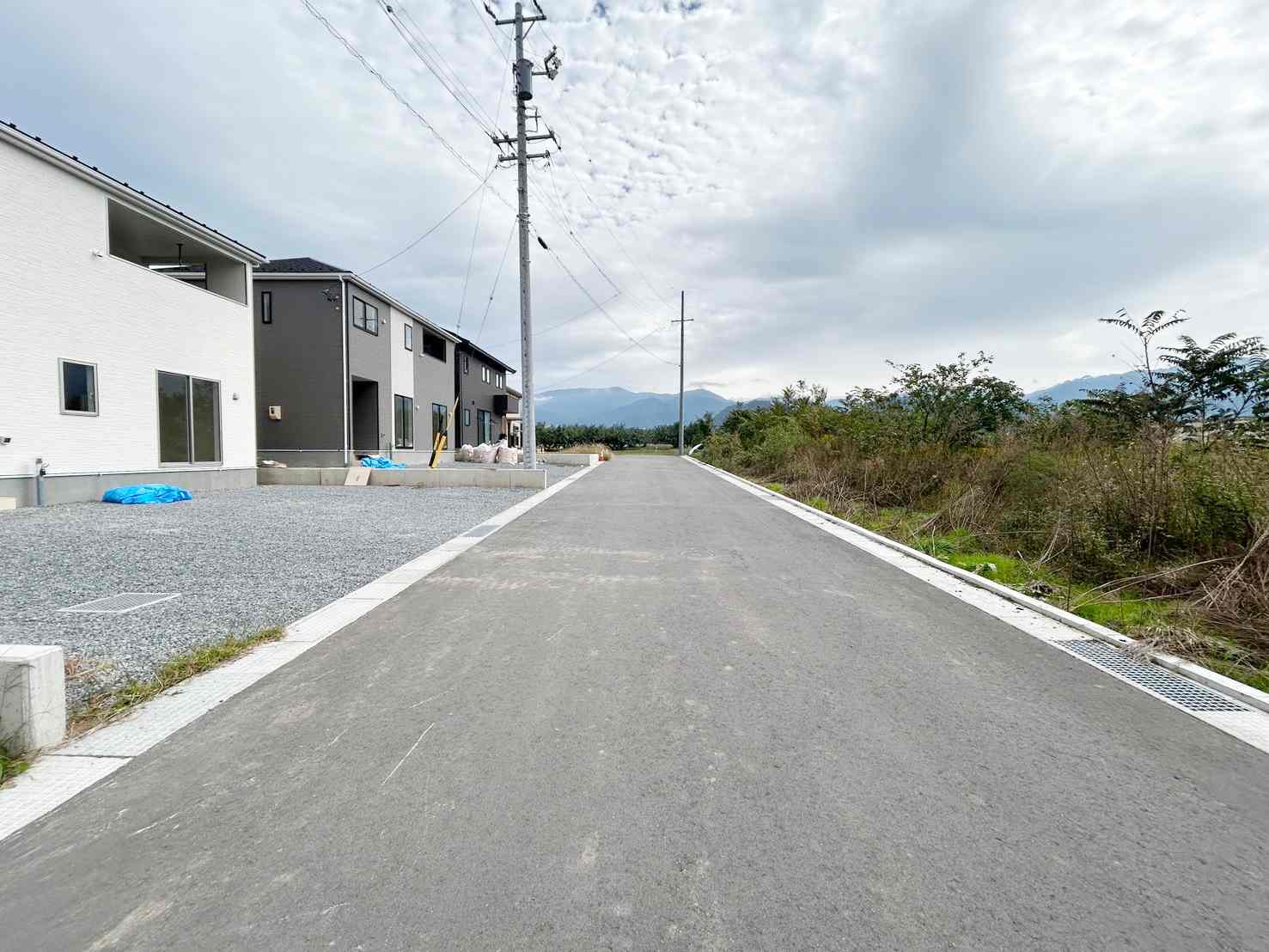 中野市大字七瀬　新築戸建